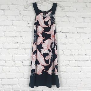 BCBG Maxazria Floral and Leaf Print Short Dress